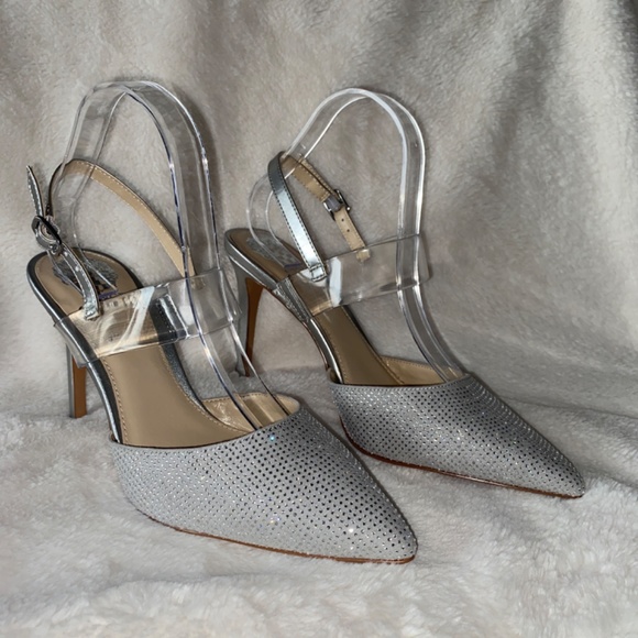 Vince Camuto high heels with rhinestones - Picture 2 of 9